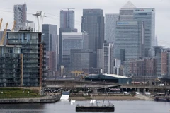 Quang cảnh cảng Canary ở thủ đô London, Anh, ngày 30/3 vừa qua. (Ảnh: THX/TTXVN)