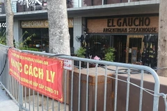 Khách sạn Somerset West Point (Tây Hồ, Hà Nội) đang được khoanh vùng để điều tra. (Nguồn: baotintuc.vn)