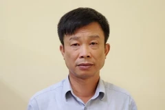 Đối tượng Nguyễn Xuân Hùng, nguyên Chủ tịch HĐND xã Tráng Việt nhiệm kỳ 2016-2021, Chủ tịch Ủy ban Bầu cử xã Tráng Việt và là ứng cử viên Đại biểu HĐND xã Tráng Việt nhiệm kỳ 2021-2026. (Ảnh: TTXVN phát)