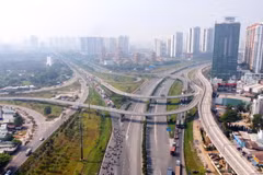 [Photo] Giao thông đô thị TP.HCM kết nối với các tỉnh thành sau 46 năm