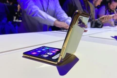 Mẫu điện thoại Galaxy Z Flip của Samsung được giới thiệu ngày 11/2/2020. (Nguồn: 9to5Google)