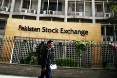 Sàn chứng khoán Karachi của Pakistan bị tấn công khủng bố