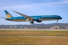 Máy bay của Vietnam Airlines đón công dân Việt Nam về nước hạ cánh ở sân bay quốc tế San Francisco. (Nguồn: facebook.com/flySFO)