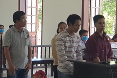 Các bị cáo tại phiên tòa.