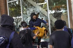 Video cảnh hôi của tại Mỹ giữa lúc bạo loạn liên quan vụ George Floyd