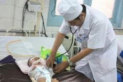 Nâng cao chất lượng chẩn đoán, điệu trị bệnh tay chân miệng