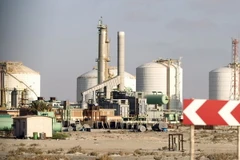 Giá dầu tăng do nhu cầu tại Mỹ cùng căng thẳng tại Ukraine