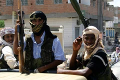 Thủ lĩnh al-Qaeda tại Yemen chỉ trích các vụ chặt đầu của IS 