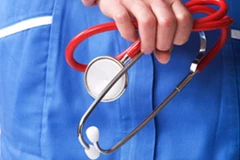 Chính phủ Anh “bơm” thêm 3,1 tỷ USD cho dịch vụ y tế