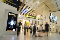 Lĩnh vực hàng không thế giới hưởng lợi khi dầu mỏ giảm giá