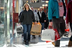 Chỉ số niềm tin của người tiêu dùng Mỹ cao nhất trong 7 năm qua