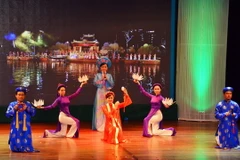 Liên hoan nghệ thuật các dân tộc ASEAN 2014 tại Campuchia