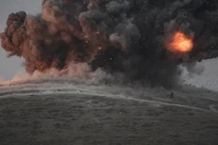 [Infographics] Chiến dịch không kích IS của liên quân ở Iraq và Syria