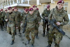 Quân đội Đức đưa 40 lính dù tới hỗ trợ Iraq chống IS 