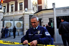 Lãnh sự quán Hungary ở Thổ Nhĩ Kỳ nhận được gói bột khả nghi