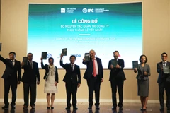 Chính thức ra mắt Bộ Nguyên tắc quản trị công ty theo thông lệ tốt nhất. (Ảnh: Hứa Chung/TTXVN)