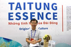 Ông Chung Ching-Bo, Giám đốc sở Văn hóa huyện Đài Đông trả lời phỏng vấn. (Nguồn: Vietnam+)