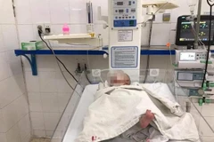 Cứu sống bệnh nhi bị toàn bộ nội tạng nằm trong lồng ngực