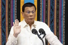 Cựu Tổng thống Philippines Rodrigo Duterte phát biểu tại thủ đô Manila. (Ảnh: AFP/TTXVN)