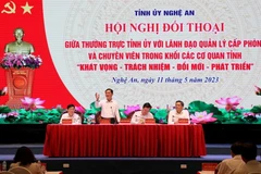 Đây là lần thứ hai kể từ năm 2019, Thường trực Tỉnh ủy Nghệ An tổ chức Hội nghị đối thoại. (Ảnh: Văn Tý/TTXVN)