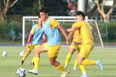 Một buổi tập của Đội tuyển Olympic Việt Nam. (Ảnh: TTXVN phát)
