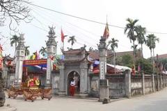 Cụm đình Hương Canh thờ chung 6 vị thành hoàng. (Ảnh: Hoàng Hùng/TTXVN)