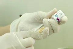 Tiêm vaccine ngừa COVID-19. (Nguồn: TTXVN)
