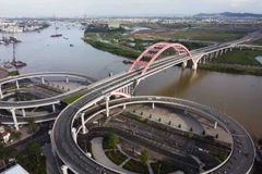 Cầu Hoàng Văn Thụ là công trình quan trọng thuộc 'Dự án Đầu tư Xây dựng Hạ tầng Kỹ thuật Khu Đô thị Mới' của thành phố Hải Phòng, hoàn thành và đưa vào sử dụng tháng 10/2019. (Ảnh: Vũ Sinh/TTXVN)