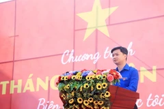 Bí thư Trung ương Đoàn Thanh niên Cộng sản Hồ Chí Minh Nguyễn Minh Triết phát biểu tại chương trình. (Ảnh: Hồng Đạt/TTXVN)