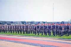 Quang cảnh lễ khai mạc diễn tập quân sự Rồng Vàng năm 2023 giữa quân đội Campuchia và Trung Quốc. (Ảnh: TTXVN phát)