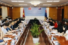 Thứ trưởng Bộ Công Thương Phan Thị Thắng và Thứ trưởng Bộ Ngoại giao và Thương mại New Zealand Vangelis Vitalis đồng chủ trì kỳ họp. (Ảnh: Trần Việt/TTXVN)