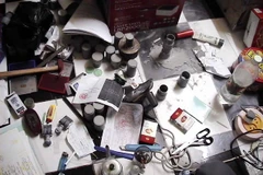 Phá đường dây sản xuất và bán gần sáu trăm bằng giả các loại 