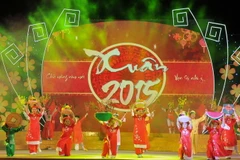 Thành phố Hồ Chí Minh hân hoan chào xuân mới Ất Mùi