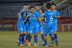 Câu lạc bộ đang chơi tại Giải hạng Nhất là SHB Đà Nẵng giành chiến thắng 1-0 trước Sông Lam Nghệ An để tiến vào Tứ kết Cúp Quốc gia 2023/24. (Ảnh: SHBDN)