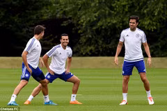 Những hình ảnh đầu tiên của Pedro sau khi đặt chân đến Chelsea