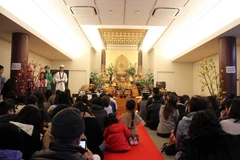 Lễ cầu an của cộng đồng người Việt tại chùa Nisshinkutsu ở Nhật