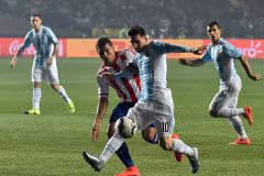 Cận cảnh Argentina hiên ngang vào chung kết sau màn "hủy diệt"