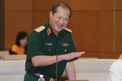 Trung tướng, Phó Tổng tham mưu trưởng Quân đội nhân dân Việt Nam Bế Xuân Trường phát biểu ý kiến. (Ảnh: Phương Hoa/TTXVN)