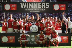 Arsenal lần thứ 14 giành Siêu cúp Anh.