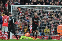 [Video] Arsenal - Liverpool: Jordan Henderson ghi bàn danh dự