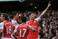 [Video] Arsenal - Liverpool 4-1: Giroud ấn định màn "hủy diệt"