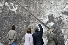 Đức đền bù cho cựu tù binh Liên Xô trong Chiến tranh Thế giới 2