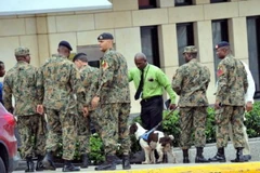 Đại sứ quán Mỹ tại Jamaica đóng cửa vì phát hiện vật lạ