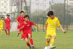 Huấn luyện viên phó của U15 Hà Nội T&T bị đình chỉ 4 trận