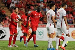 [Video] Liverpool tạo "mưa bàn thắng" ngay trên đất Thái Lan