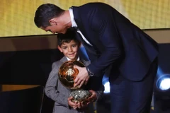 Cristiano Ronaldo đoạt Quả bóng vàng FIFA 2014: Điều xứng đáng!