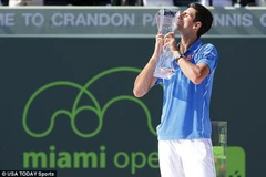Hạ Andy Murray, Novak Djokovic lần thứ 5 lên ngôi Miami Open