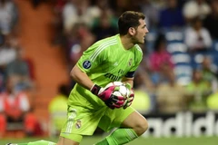 Casillas phá kỷ lục của huyền thoại M.U tại Champions League