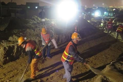 Giao thừa trên công trình nút giao thông Ngã Ba Huế-Đà Nẵng