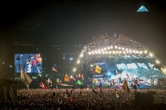 Lễ hội âm nhạc Glastonbury 2015: Bán hết vé chỉ trong 11 phút!
